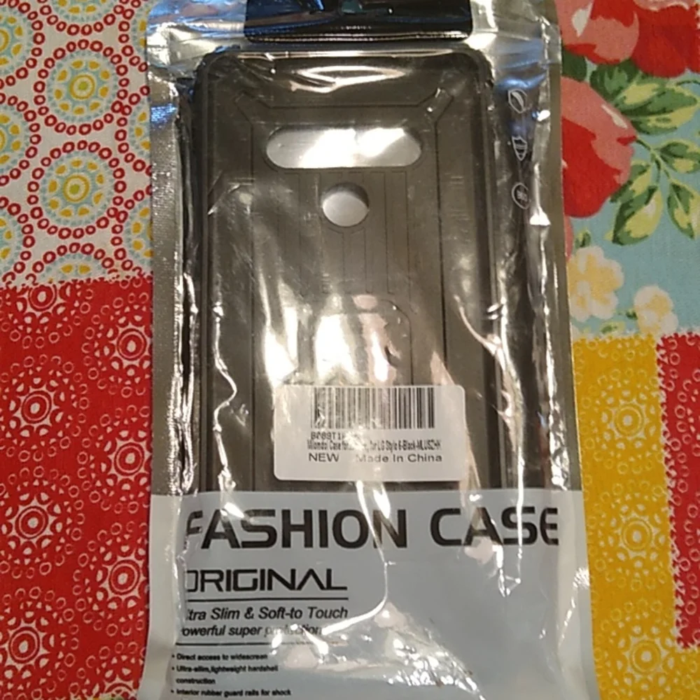 Phone cases bundle - Picture 11 of 16